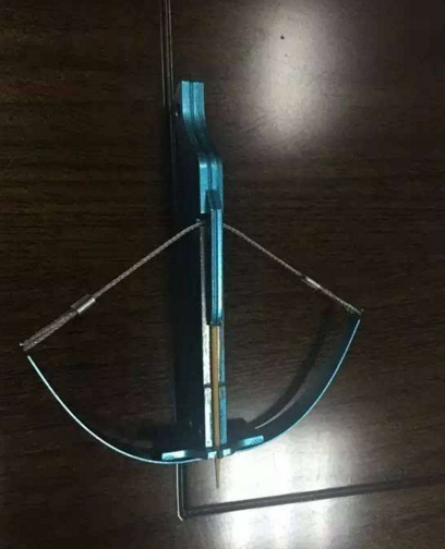 鋼弩