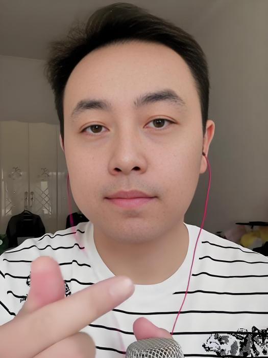 龍哥哥呀r 龍哥哥呀r