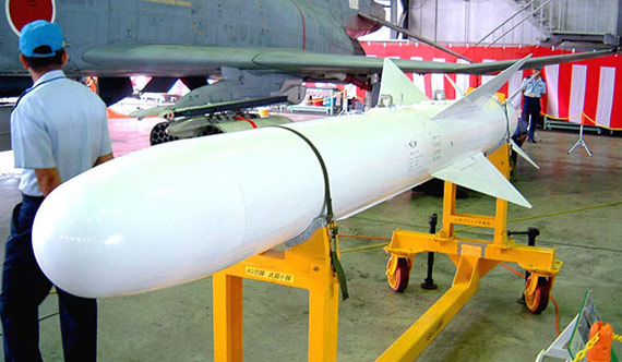 ASM-1於1980年投入量產，也被稱為“81式”空艦飛彈
