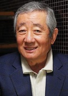 不要相信她