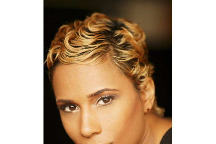 Adriane Kelly Adriane Kelly