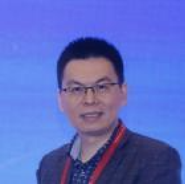 李華斌(復旦大學附屬眼耳鼻喉科特聘教授) 李華斌(復旦大學附屬眼耳鼻喉科特聘教授)