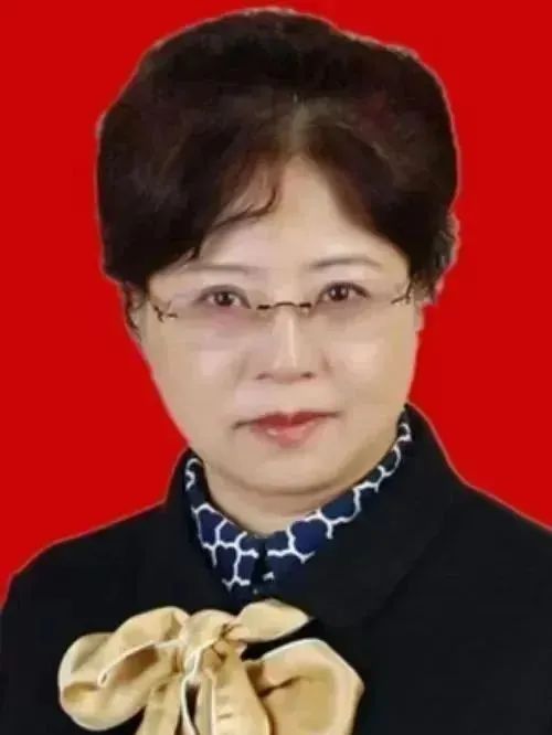 張萍(第十四屆全國政協委員,立信會計師事務所甘肅分所所長) 張萍(第十四屆全國政協委員,立信會計師事務所甘肅分所所長)