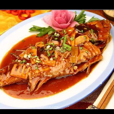 紅燒大鯉魚 紅燒大鯉魚