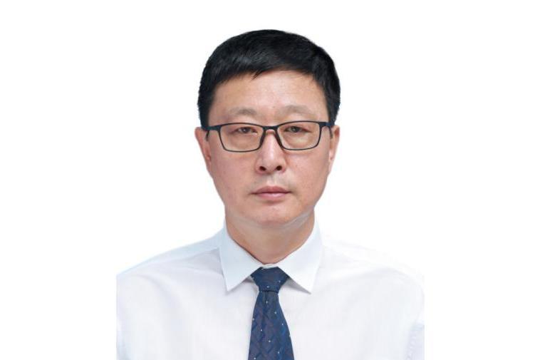 許占軍(遼寧省鞍山市台安縣應急管理局黨委委員、副局長,三級主任科員) 許占軍(遼寧省鞍山市台安縣應急管理局黨委委員、副局長,三級主任科員)