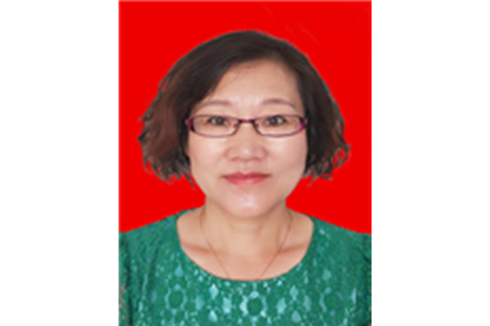 張美秀(鄂爾多斯市東勝區愛心媽媽公益促進會會長) 張美秀(鄂爾多斯市東勝區愛心媽媽公益促進會會長)