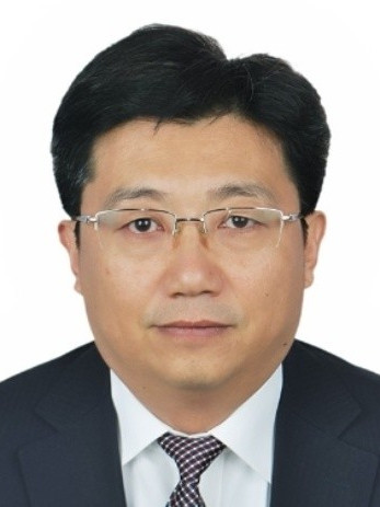 王橋(山東省威海市市市場監管局副局長、黨組成員) 王橋(山東省威海市市市場監管局副局長、黨組成員)