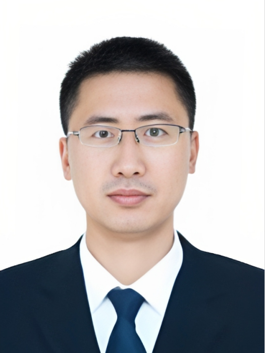 劉興國(貴州省長順縣委常委、常務副縣長、縣政府黨組副書記) 劉興國(貴州省長順縣委常委、常務副縣長、縣政府黨組副書記)