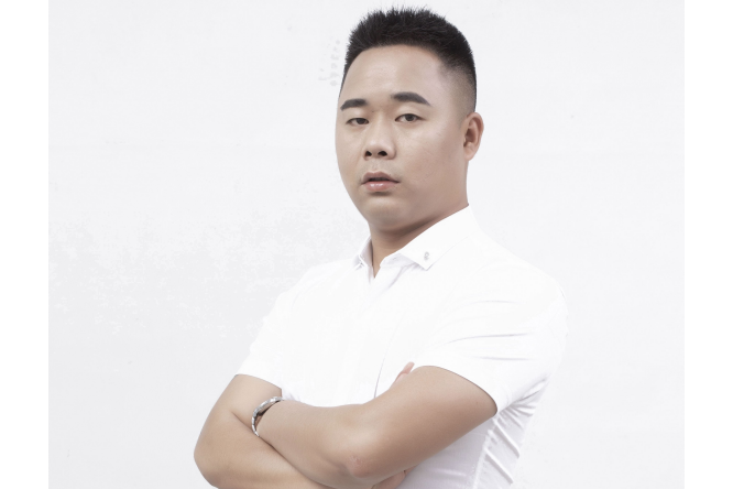 彭志兵(聚億宮廷CEO) 彭志兵(聚億宮廷CEO)
