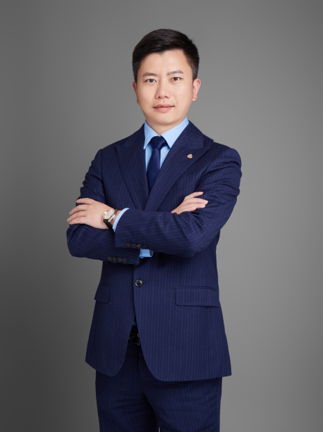 劉興華(長沙市第十六屆人大代表,長沙市律師協會黨委委員) 劉興華(長沙市第十六屆人大代表,長沙市律師協會黨委委員)