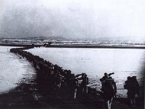 中國人民志願軍跨過鴨綠江