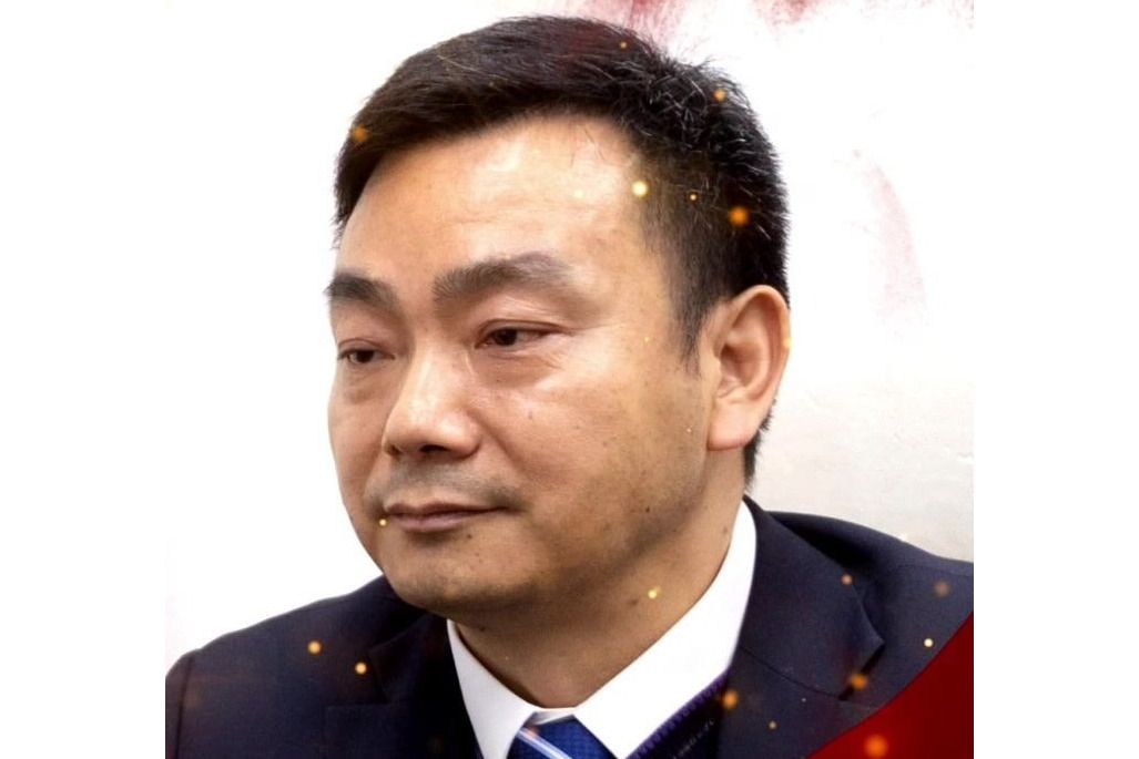 何忠雷