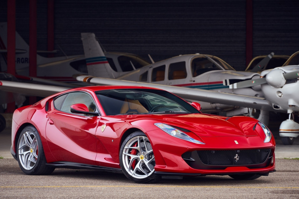 法拉利812 Superfast 法拉利812 Superfast