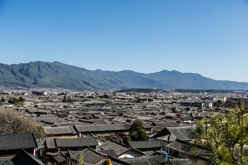 黃山鎮(雲南省麗江市玉龍縣黃山鎮)