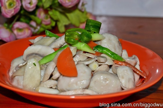 魚丸炒蘑菇 魚丸炒蘑菇