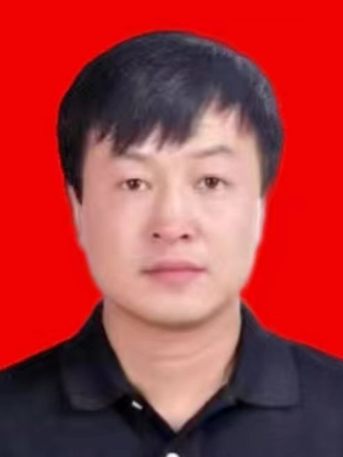 劉鵬輝(陝西省銅川市耀州區醫療保障局黨組成員、副局長) 劉鵬輝(陝西省銅川市耀州區醫療保障局黨組成員、副局長)