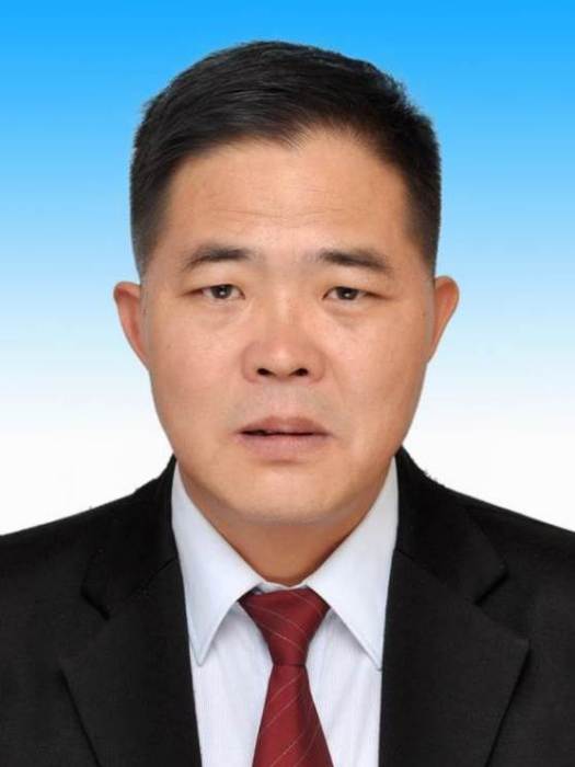 羅彥(楚雄州文化和旅遊局黨組成員、督查專員) 羅彥(楚雄州文化和旅遊局黨組成員、督查專員)