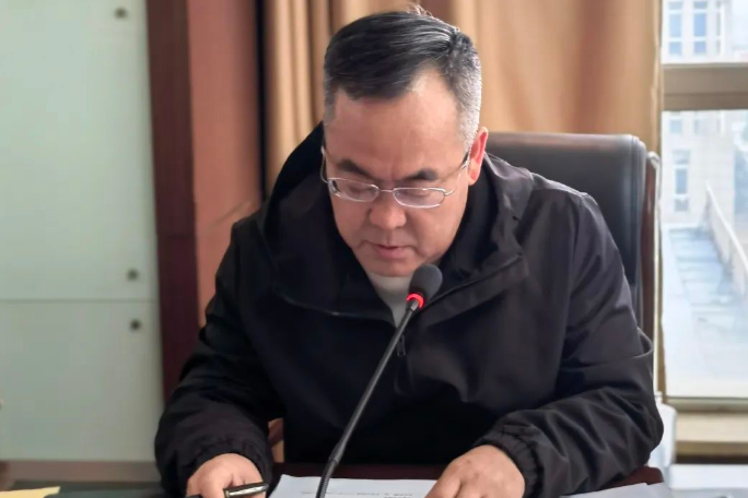 李晴(遼寧省本溪市平山區政協副主席) 李晴(遼寧省本溪市平山區政協副主席)