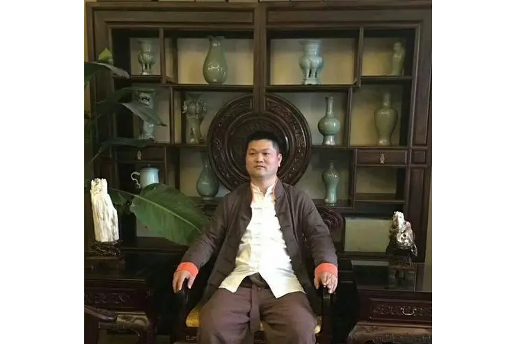 聶其偉
