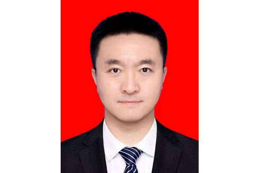 楊戈(陝西省西安市碑林區張家村街道黨工委委員) 楊戈(陝西省西安市碑林區張家村街道黨工委委員)