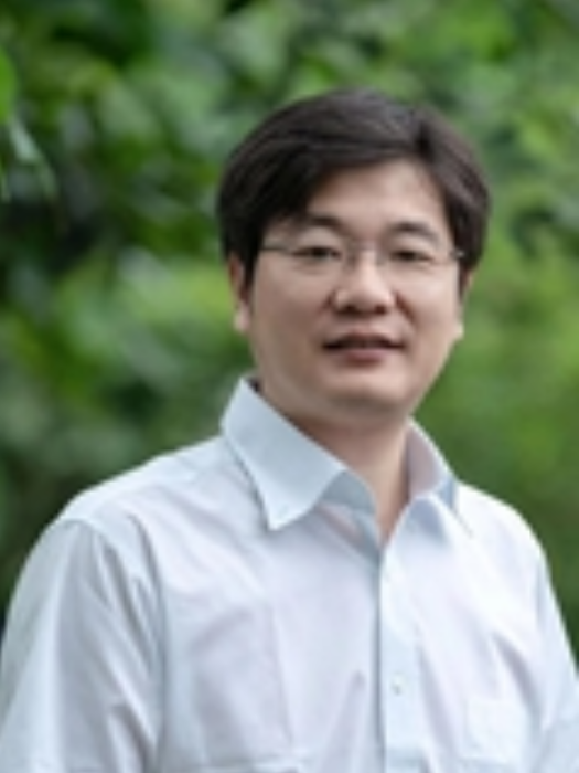 於龍江(中國科學院植物研究所研究員)