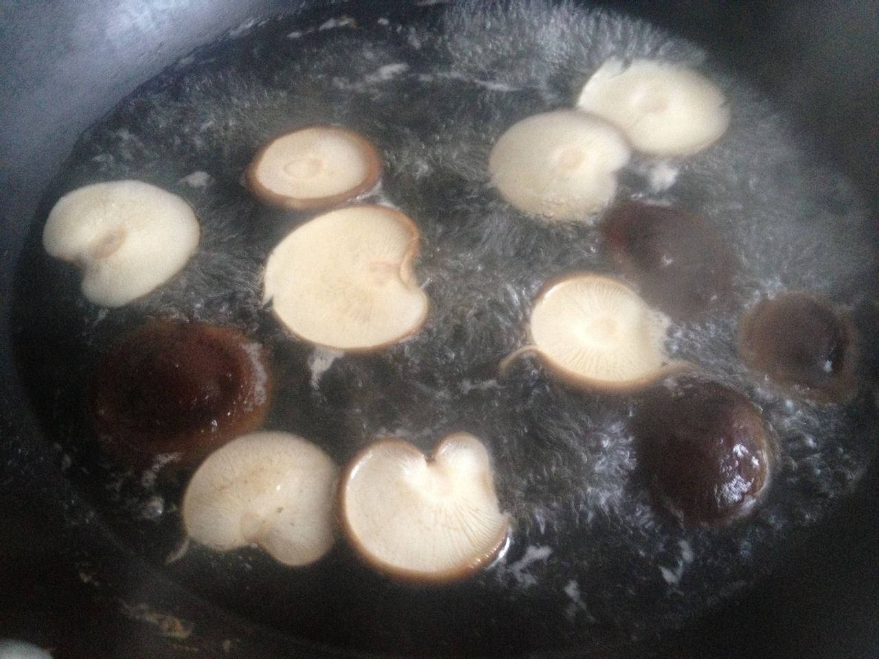 香菇豌豆尖