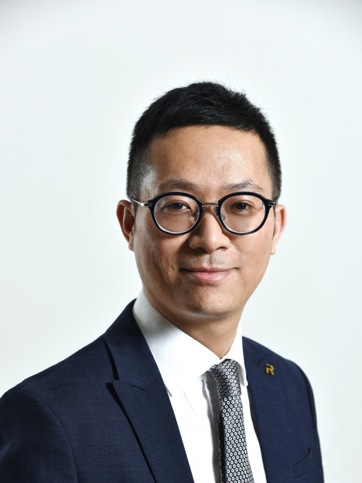 任富佳 任富佳