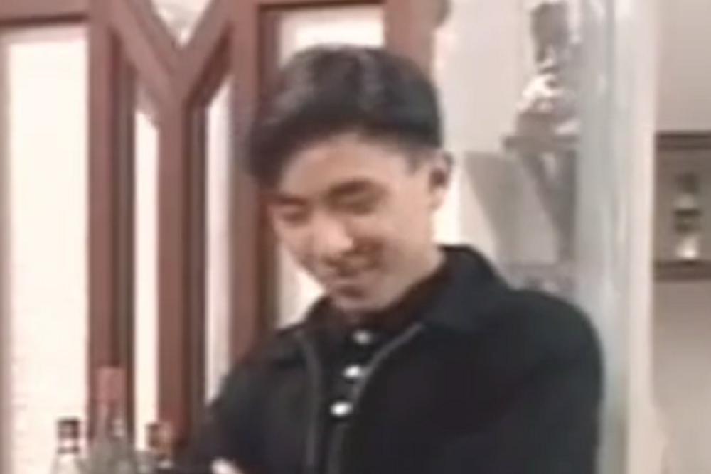 周志文(時裝劇《義不容情》中的角色) 周志文(時裝劇《義不容情》中的角色)