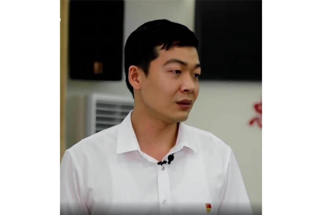 袁文超(海南省海口市秀英區紀委副書記、區監委副主任) 袁文超(海南省海口市秀英區紀委副書記、區監委副主任)