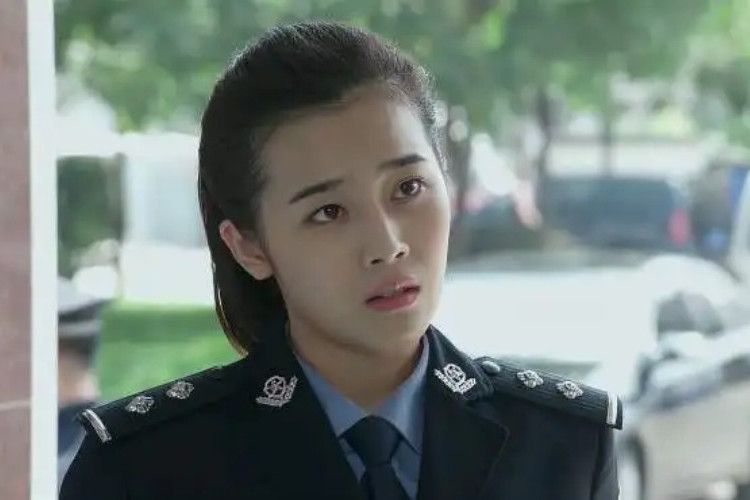 曾楠(電視劇《警察鍋哥》中角色) 曾楠(電視劇《警察鍋哥》中角色)