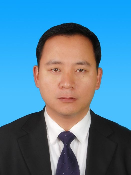 周勇(貴州省貴陽市觀山湖區司法局黨組書記、局長) 周勇(貴州省貴陽市觀山湖區司法局黨組書記、局長)