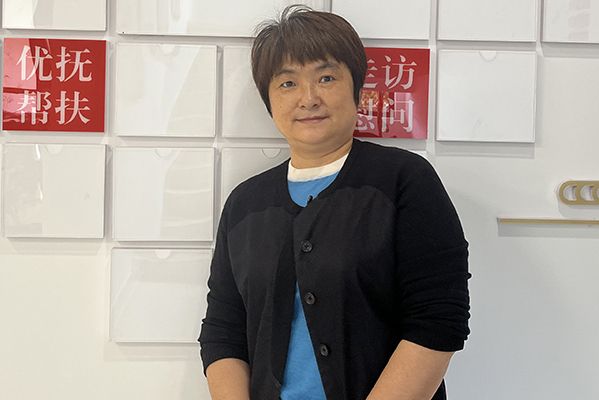 周兆琴 周兆琴