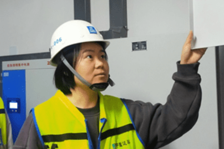 李瑩(中建上海火車站北廣場C1地塊商辦項目工程師) 李瑩(中建上海火車站北廣場C1地塊商辦項目工程師)