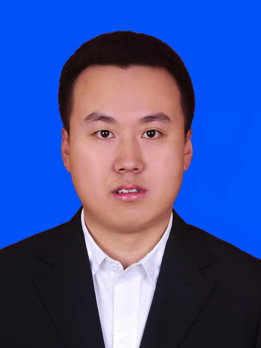 李坤(甘肅省隴南市武都區兩水鎮黨委委員、武裝部長) 李坤(甘肅省隴南市武都區兩水鎮黨委委員、武裝部長)