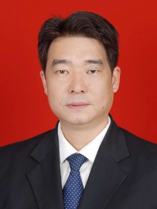 張強(河南省滎陽市退役軍人服務中心主任)