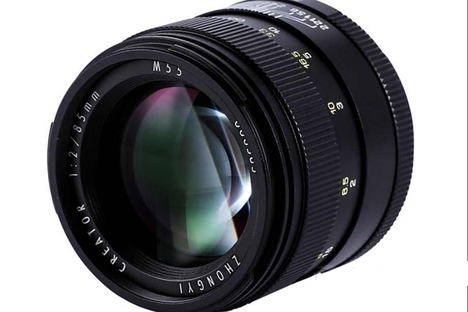 中一光學85mm f/2.0 中一光學85mm f/2.0