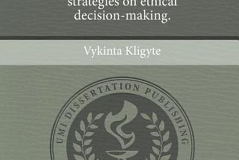 The Influence of Emotions and Emotion Regulation Strategies on Ethical Decision-Making. The Influence of Emotions and Emotion Regulation Strategies on Ethical Decision-Making.
