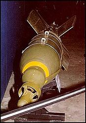 世界上第一顆雷射飛彈，由德州儀器TI製造