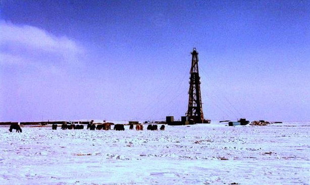 內蒙二連石油勘探開發。曹亞非攝於1986年。