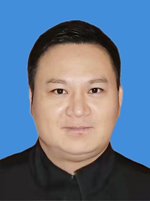 劉清華(河南省商丘市夏邑縣會亭鎮黨委副書記、鎮長) 劉清華(河南省商丘市夏邑縣會亭鎮黨委副書記、鎮長)