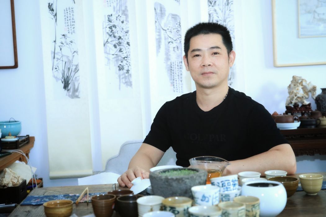朱葉新