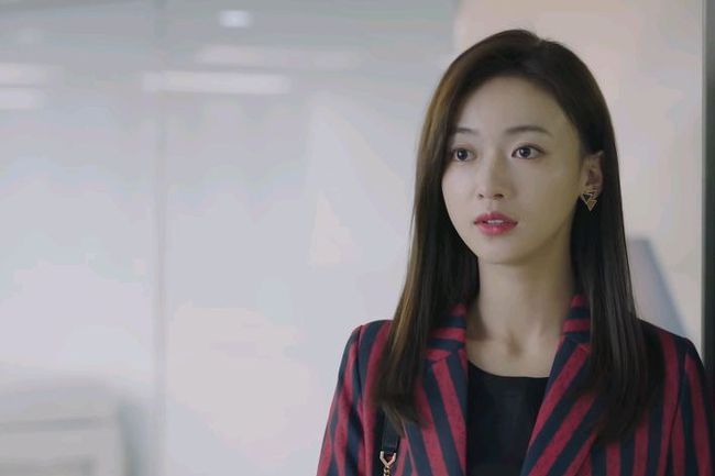 章小魚(電視劇《正青春》中的女主角) 章小魚(電視劇《正青春》中的女主角)