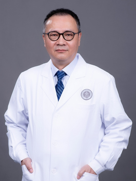 陳嵩(重慶北部寬仁醫院消化內科主任醫師) 陳嵩(重慶北部寬仁醫院消化內科主任醫師)