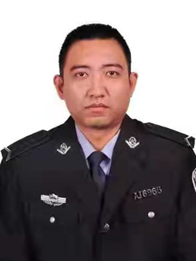王永超(黑龍江省哈爾濱公安分局雙城分局交警大隊原輔警) 王永超(黑龍江省哈爾濱公安分局雙城分局交警大隊原輔警)