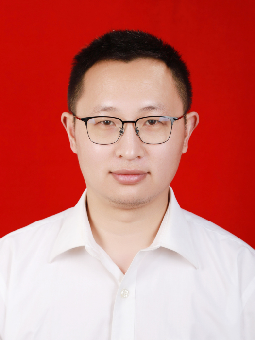 姜斌(江西省廬山工業園區黨工委副書記、管委會主任) 姜斌(江西省廬山工業園區黨工委副書記、管委會主任)