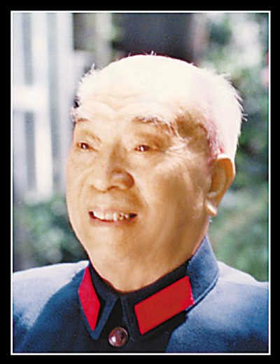 於方強 於方強