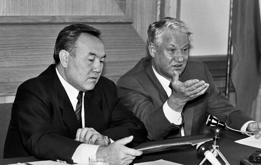葉爾欽與哈薩克總統納扎爾巴耶夫
