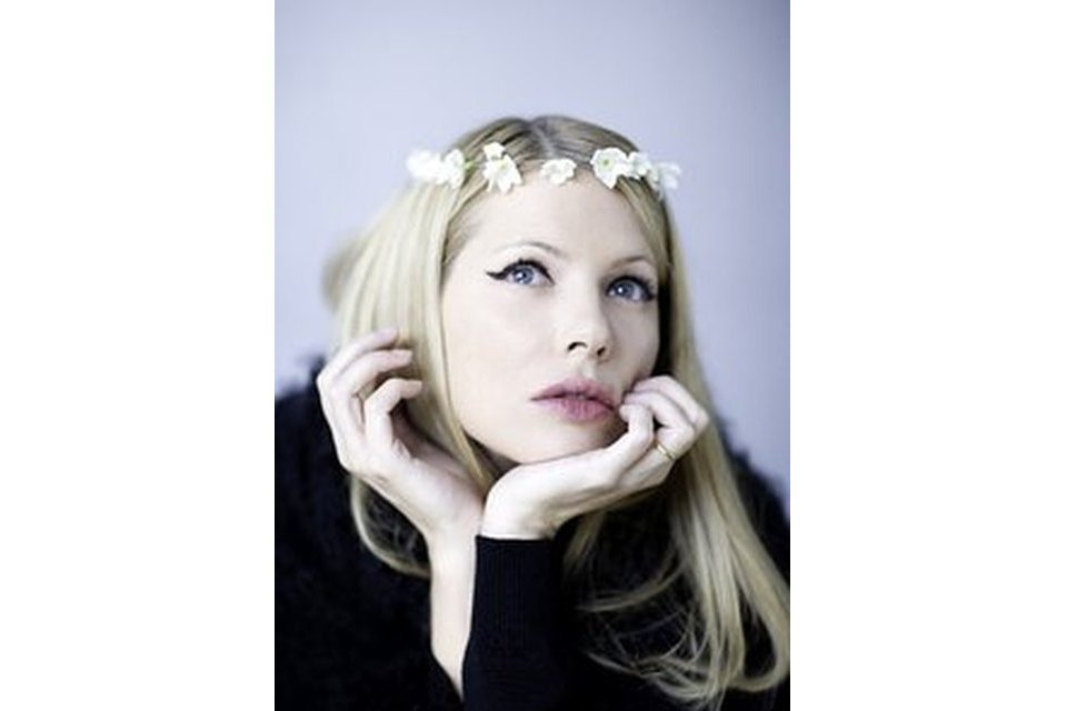 Melanie Peres Melanie Peres