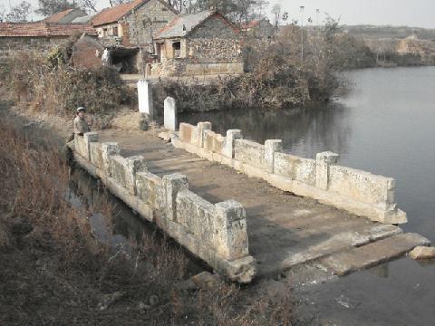 大王橋村(山東省青島市平度市雲山鎮下轄村) 大王橋村(山東省青島市平度市雲山鎮下轄村)