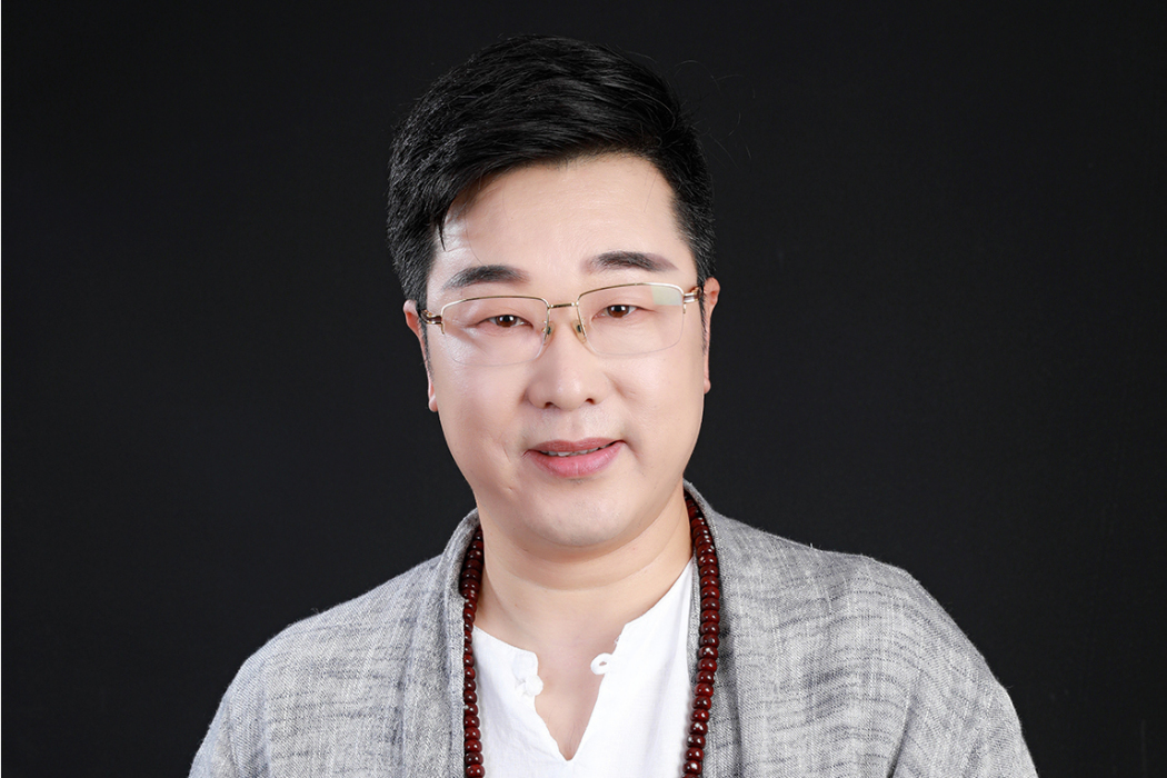 馬磊(愛齡醫美國際健康諮詢服務公司執行董事) 馬磊(愛齡醫美國際健康諮詢服務公司執行董事)